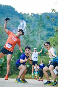 BIB: 208
                            <button type="button" onclick="openModal(18881318)" class="btn btn-primary btn-sm float-right btn-popup" data-toggle="modal" data-target=".modal-high-quality">
                        <i class="fas fa-shopping-cart"></i> Add to Cart
                    </button>
                                            <button type="button" onclick="isThisMe(18881318, true)" class="btn btn-success btn-sm float-right btn-popup btn-isme hidden" data-toggle="tooltip" data-placement="bottom" title="นี่คือรูปของคุณใช่ไหม คลิกที่นี่เพื่อเอาเข้าอัลบั้ม">
                        <i class="fas fa-plus"></i> Add to album
                    </button>
                    <button type="button" onclick="isThisMe(18881318, false)" class="btn btn-warning btn-sm float-right btn-popup btn-isnotme hidden">
                        <i class="fas fa-ban"></i> Remove from album
                    </button>